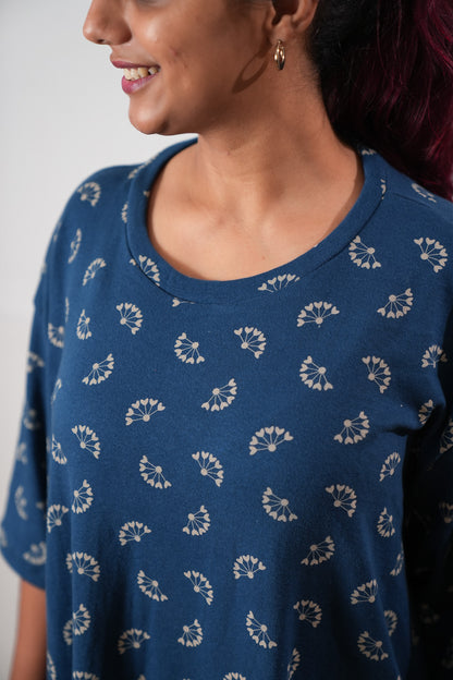 Weekend bloom (Blue)